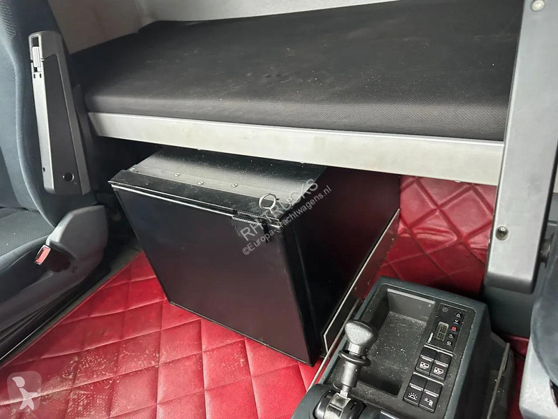 جرار MAN 33.560 6X4 EURO 6 - 113 TON - 290400 KM