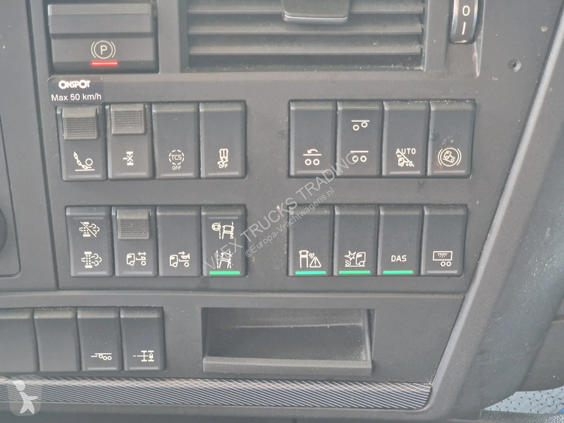 جرار Volvo 13500 Globetrotter XL 6x2 - Retarder...