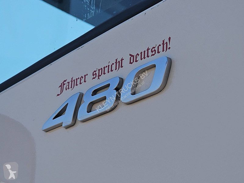 Tracteur DAF XF  SSC SKIRTS