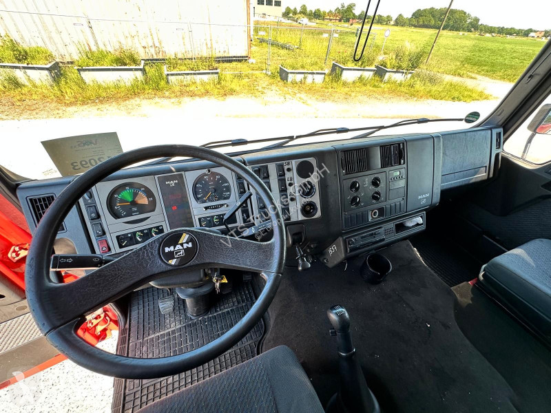 جرار MAN D38 4x2 BL Intarder 8-Gang *TOP ZUSTAND*