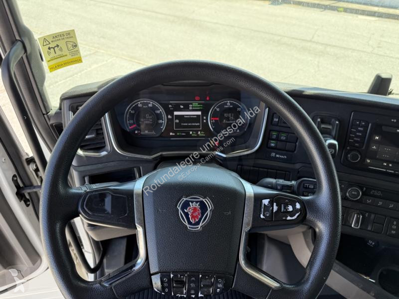 جرار Scania