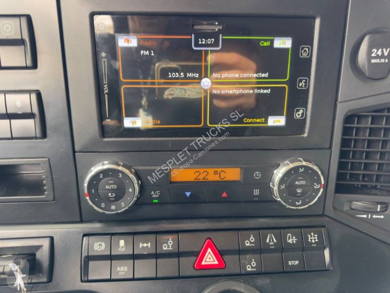 جرار Mercedes