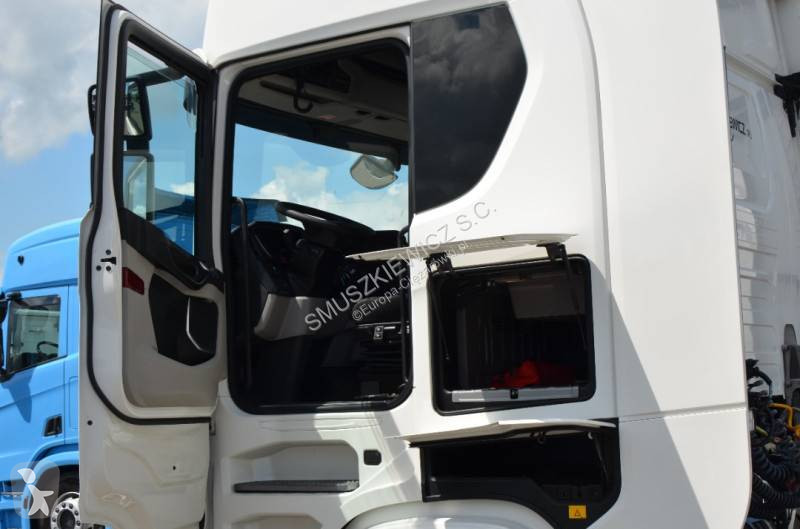 جرار Scania