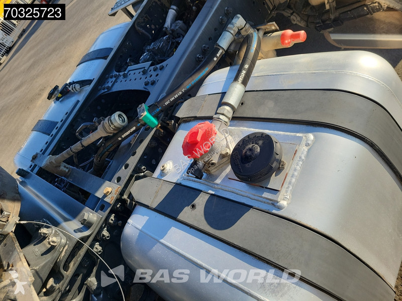 جرار Mercedes 1846 4X2 ClassicSpace Retarder...