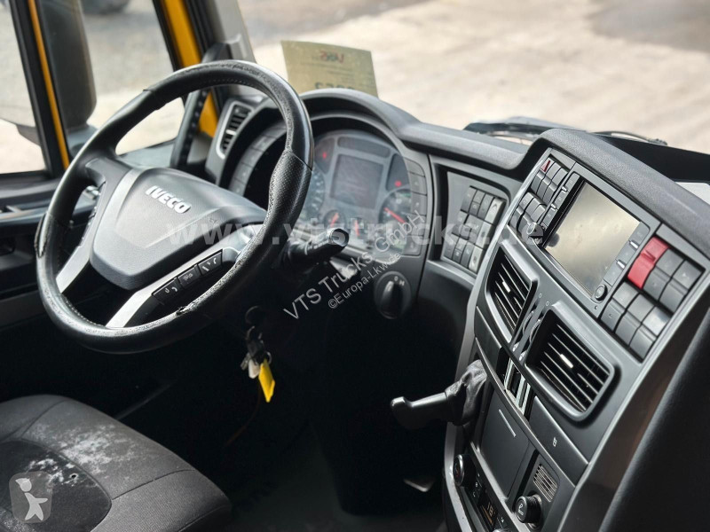 Iveco 460 Euro6 4x2 Blatt-/Luft, Erdgas tractor...