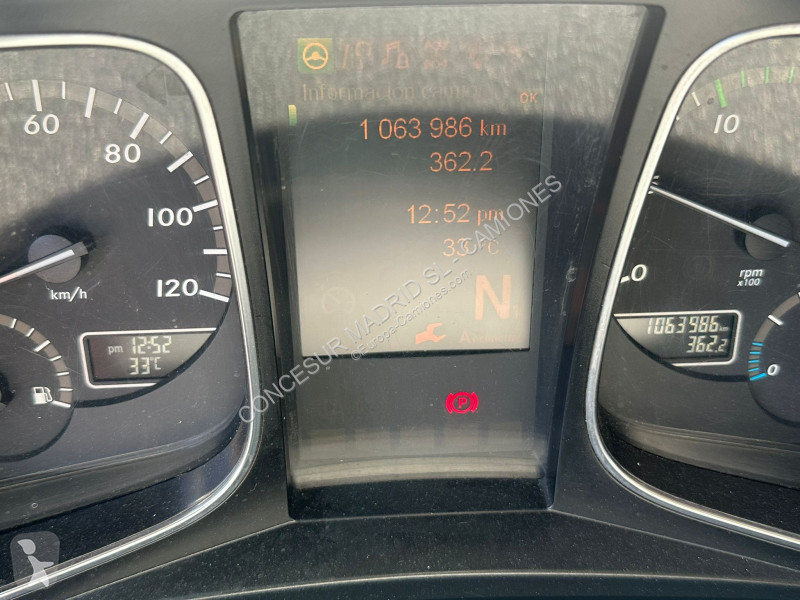 Cabeza tractora Mercedes  1845 LS