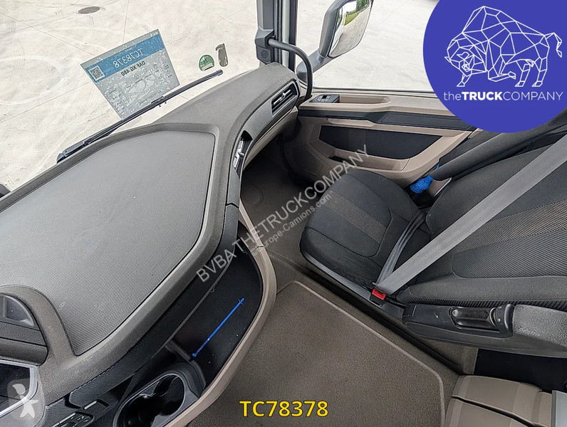 جرار DAF XG