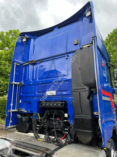 Nyergesvontató DAF 480 SuperSpaceCab 4X2...