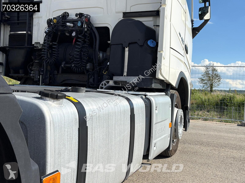 جرار Volvo FH 460 4X2 Globetrotter XL Mega 2x...