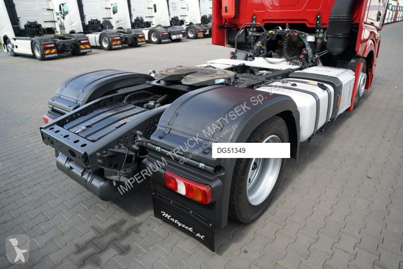 جرار Mercedes ACTROS 1845
