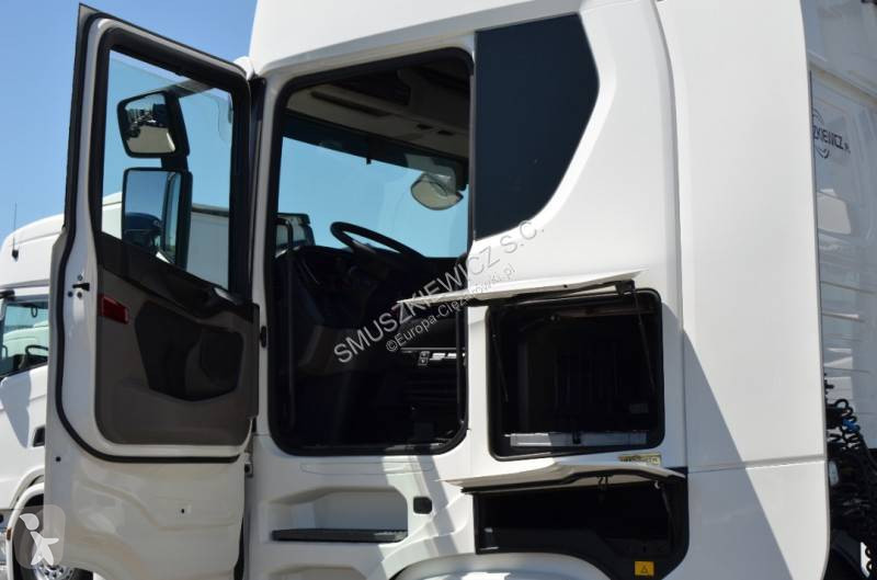 جرار Scania