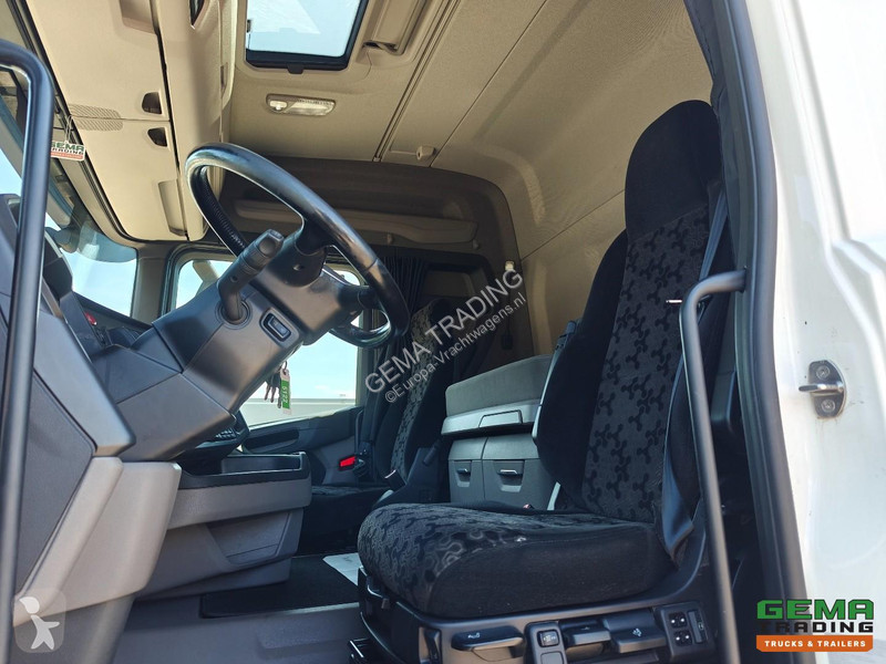 جرار Scania R410 4x2 CR20N Euro6D - Full ADR -...