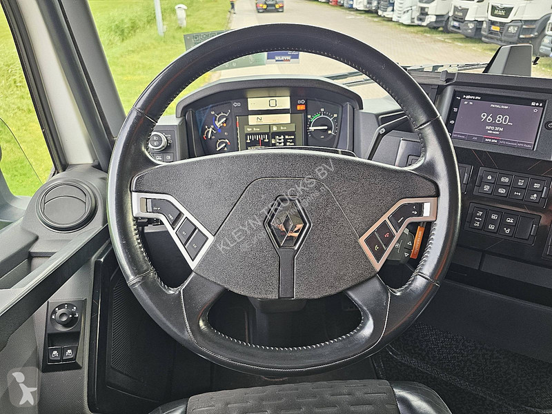 Влекач Renault T 480 HIGH 6X2 EVO DTI13