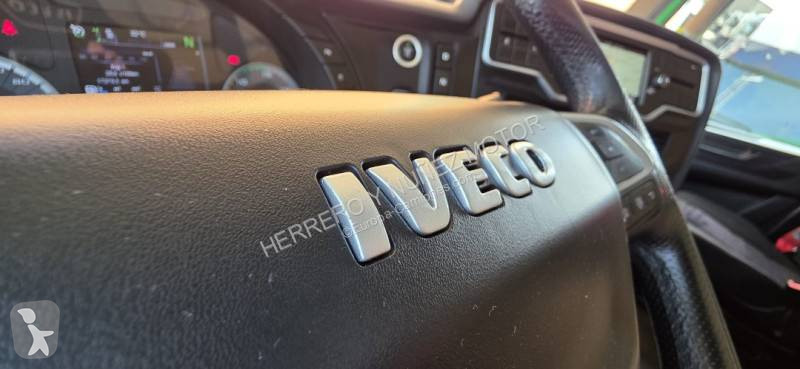 جرار Iveco
