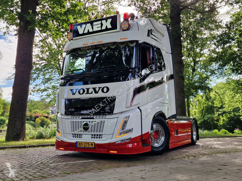 جرار Volvo Aero Globetrotter XL 4x2 - New -...