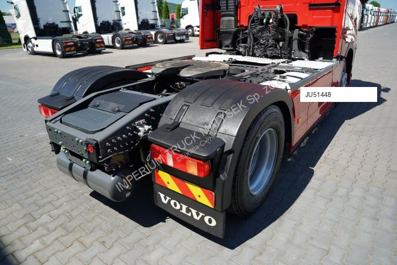 Cap tractor Volvo FH 500