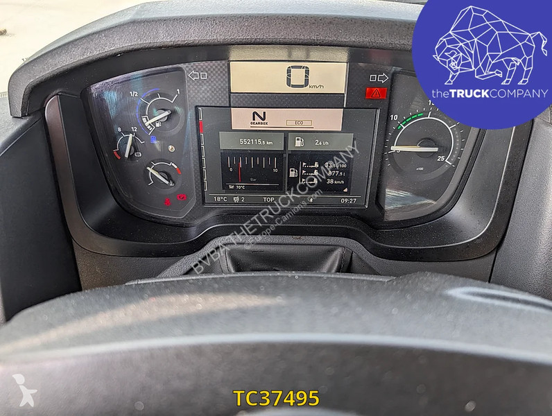 جرار Renault T 480