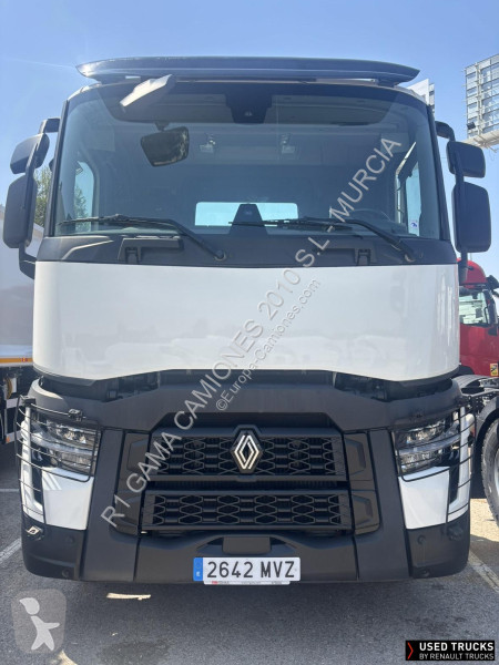جرار Renault