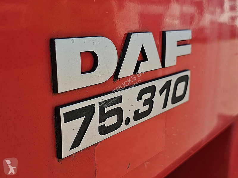 جرار DAF 75310