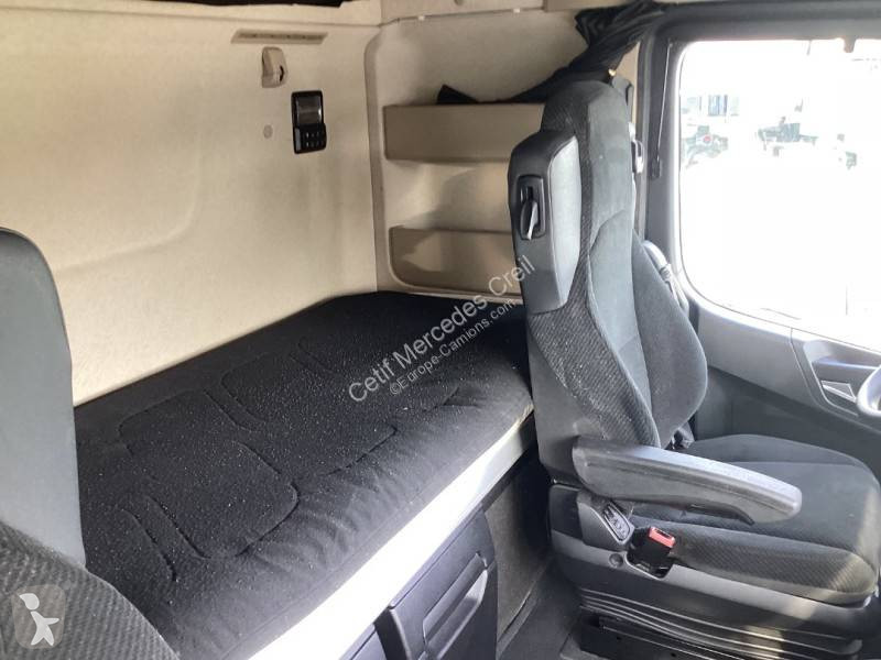 جرار Mercedes