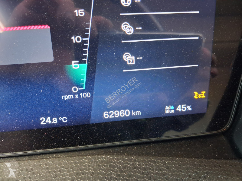 جرار Scania