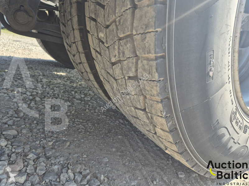 جرار Renault T430