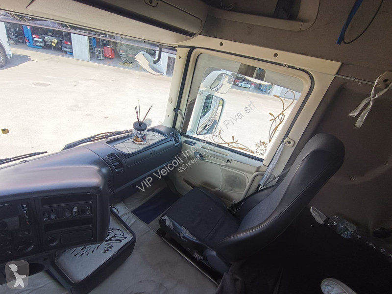 جرار Scania R500 V8