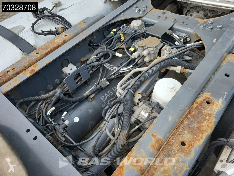 جرار DAF 4X2 Mega SSC 2x Tanks Nightlock