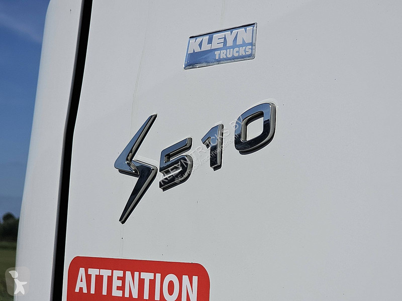 جرار Iveco AS440S51