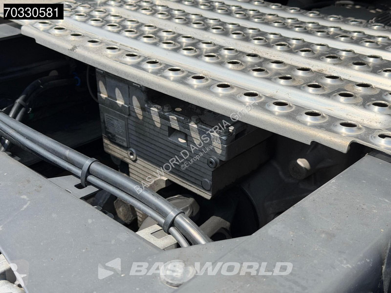 جرار Volvo 500 4X2 XL Retarder 2xTanks...