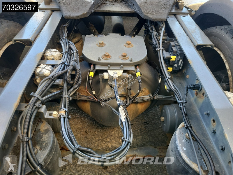 جرار DAF XF  XF 4X2 SSC Mega 2xTanks Standklima...
