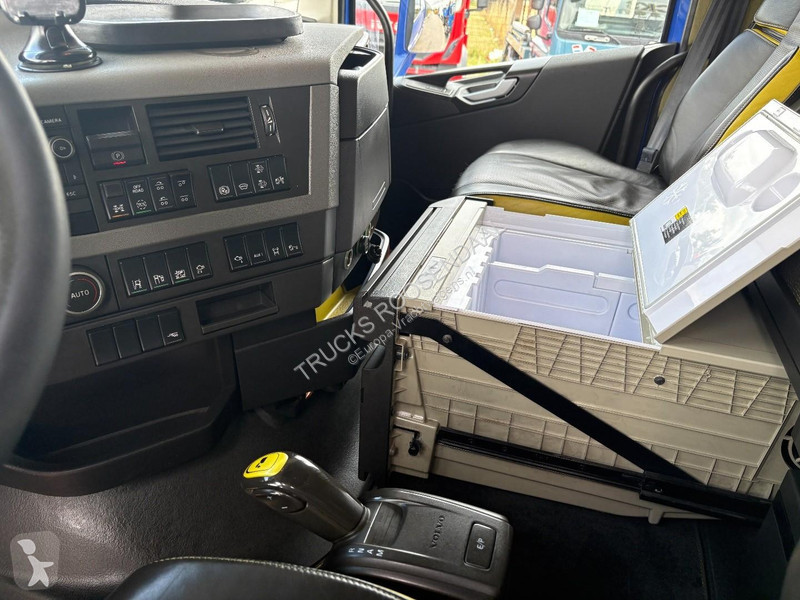Traktor Volvo 16750 + 6X4 + PTO + LIFT AXLE +...