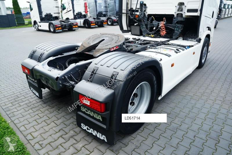 جرار Scania S 450