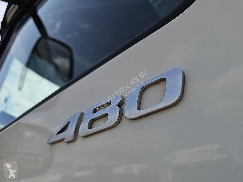 Tahač DAF 480