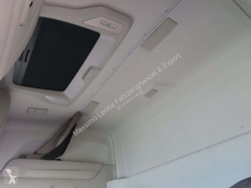 جرار Iveco S-Way 510 FZ.100