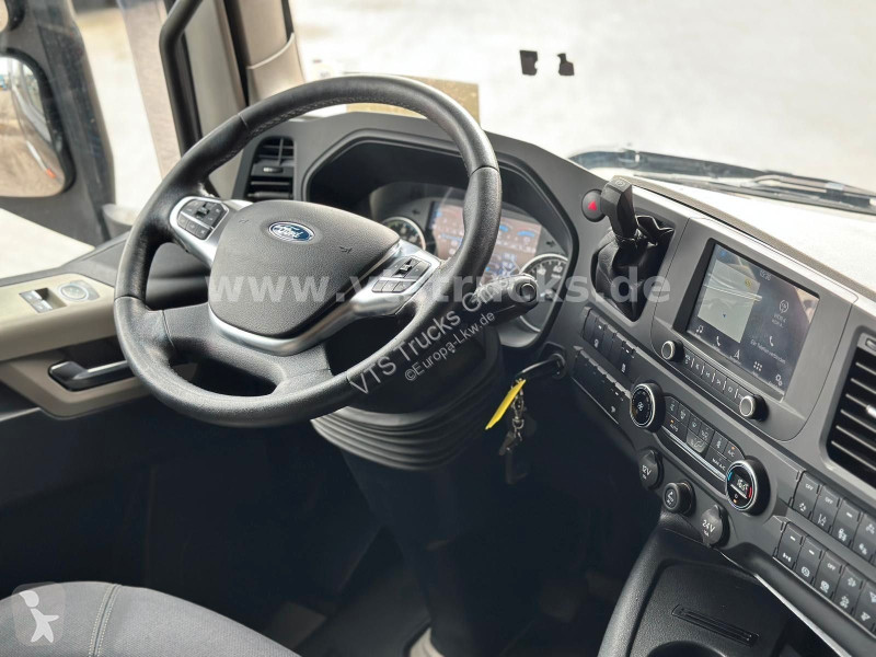 جرار Ford 500 4x2 Blatt-/Luft, Euro6e