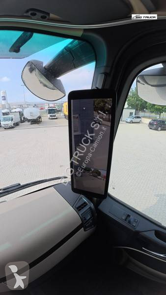 Ťahač Mercedes