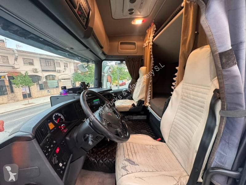 جرار Scania