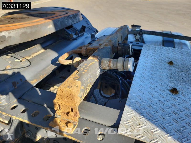 جرار Mercedes 1851 4X4 StreamSpace 4X4...