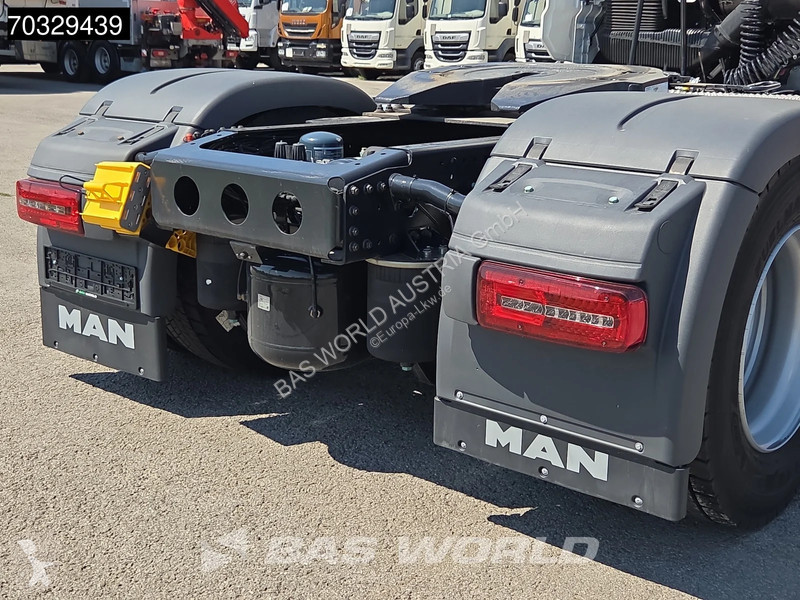 Traktor MAN TGX 4X2 NEW! GX LED 2x Tanks ACC...