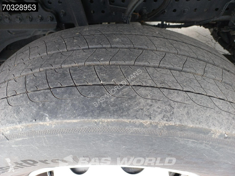 جرار Mercedes 1842 4X2 RHD Unused! ClassicSpace