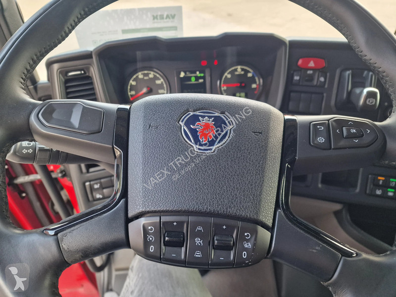 جرار Scania 460 4X2 - steel / air - retarder -...