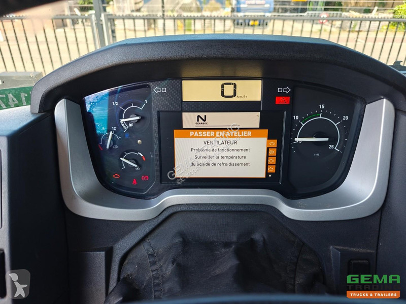 جرار Renault T 430 4x2 Sleeper Cab Euro 6C -...