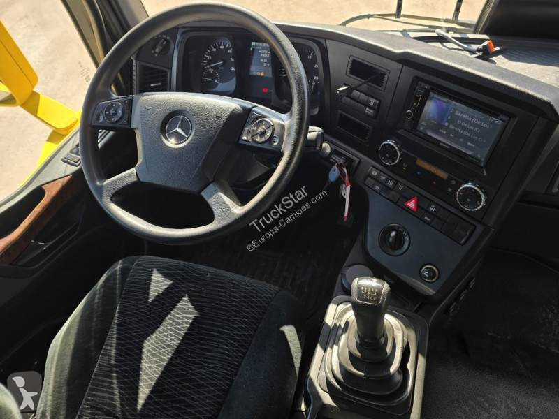 Mercedes  tractor unit
