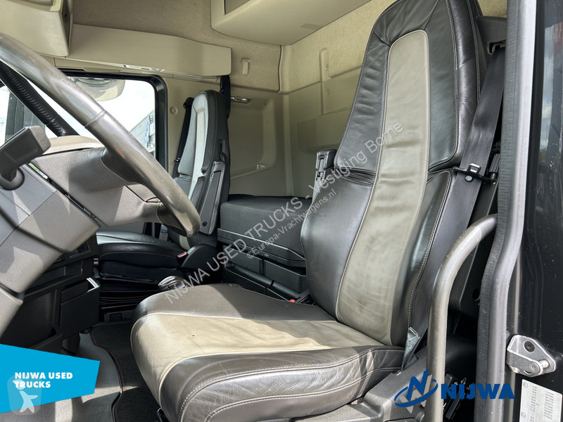 جرار Volvo 500 4x2 VDS + No TC