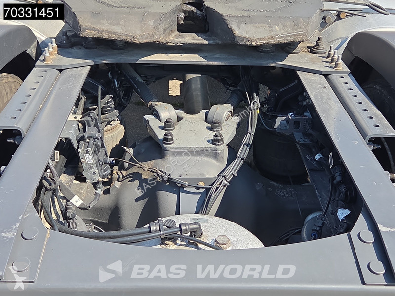 جرار Volvo FH 460 4X2 Globe Mega XL 2x Tanks...