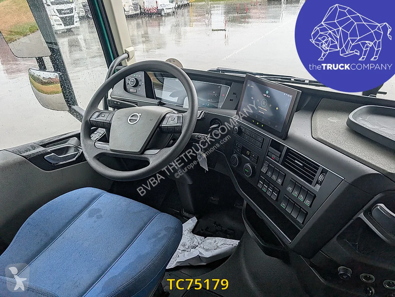 جرار Volvo 500