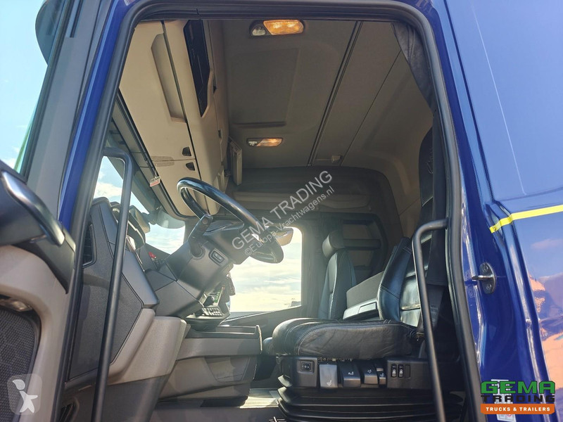 Trattore Stradale Scania 4x2 HighLine CR20N...