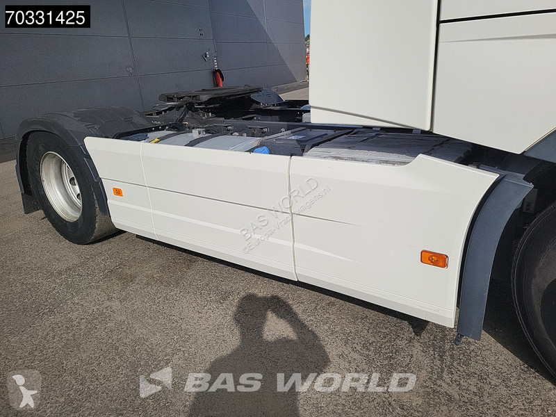 جرار Volvo 500 4X2 VEB+ 2xTanks I-ParkCool