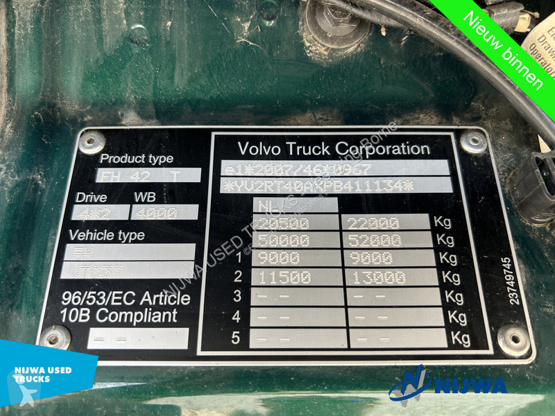جرار Volvo 500 TC 4x2 Showtruck + I-Park